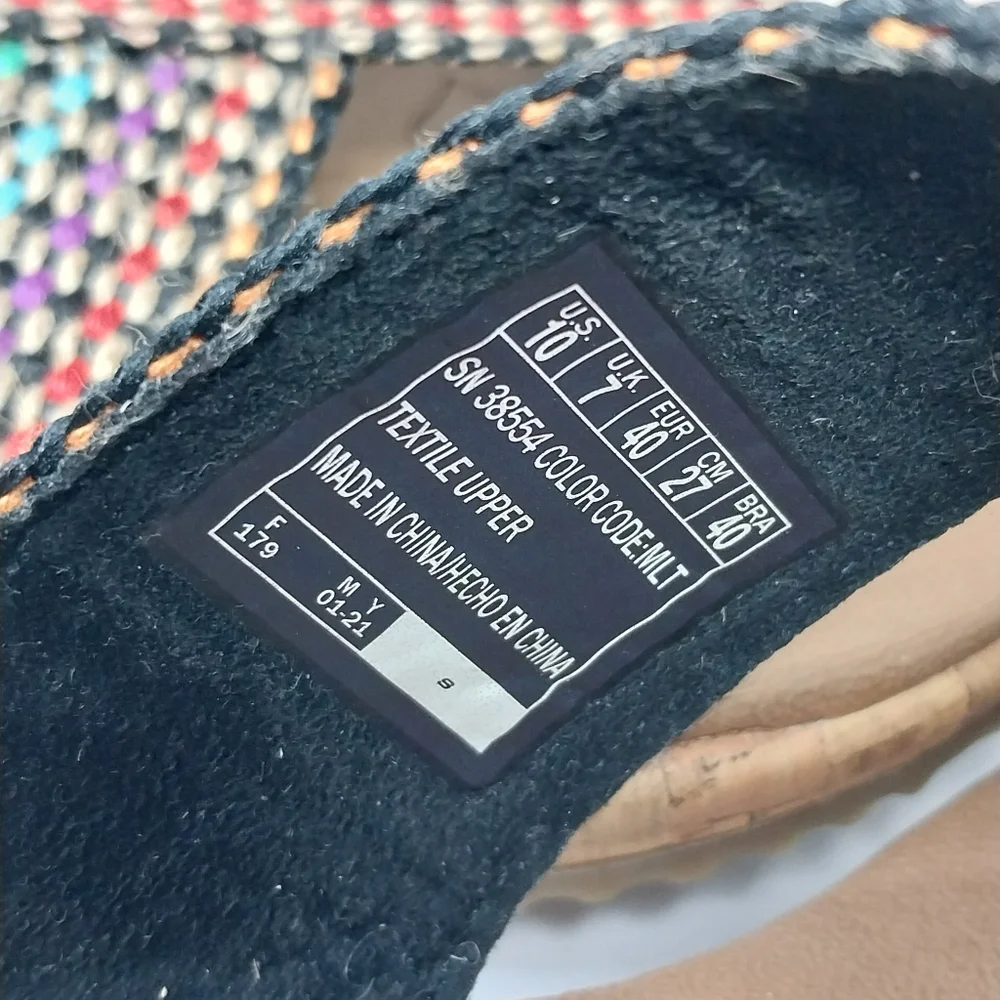 Skechers Beverly Delighted Womens 10 Luxe Foam Rainbow Woven Open Toe Sandals - Picture 2 of 9